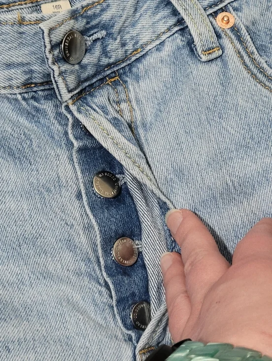 NWT Universal Thread Super Wide Leg Light Wash Jeans 100% Cotton Plus Size 16 - Picture 11 of 16